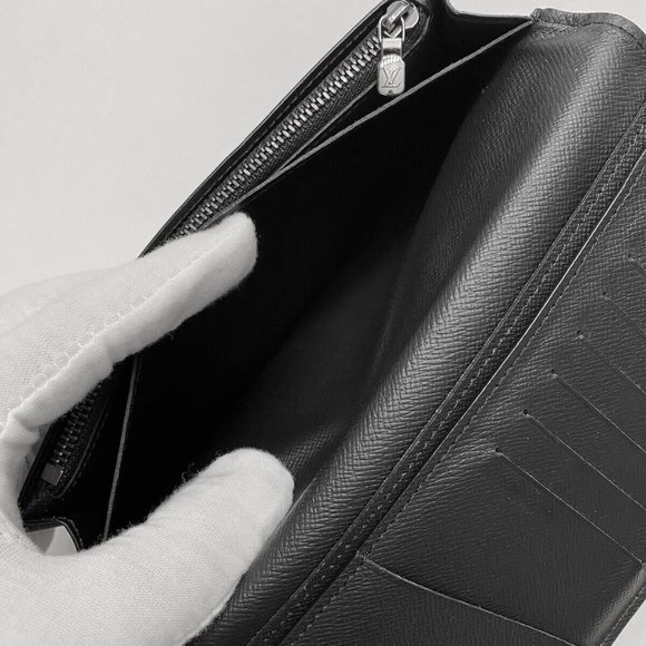 Louis Vuitton Monogram Eclipse Taigarama Brazza Long Wallet - Picture 13 of 16